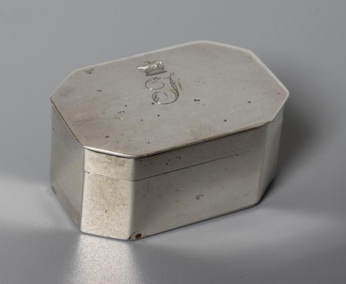 A LATE GEORGE III SILVER NUTMEG GRATER by Phipps & Robinson Image
