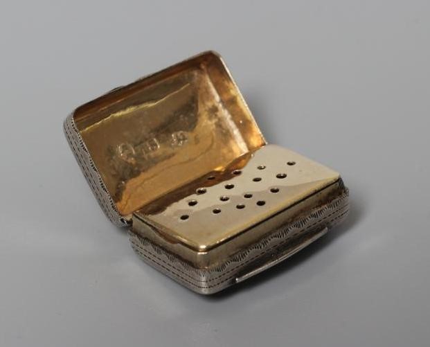 A LATE GEORGE III SILVER VINAIGRETTE by Thomas Shaw Image