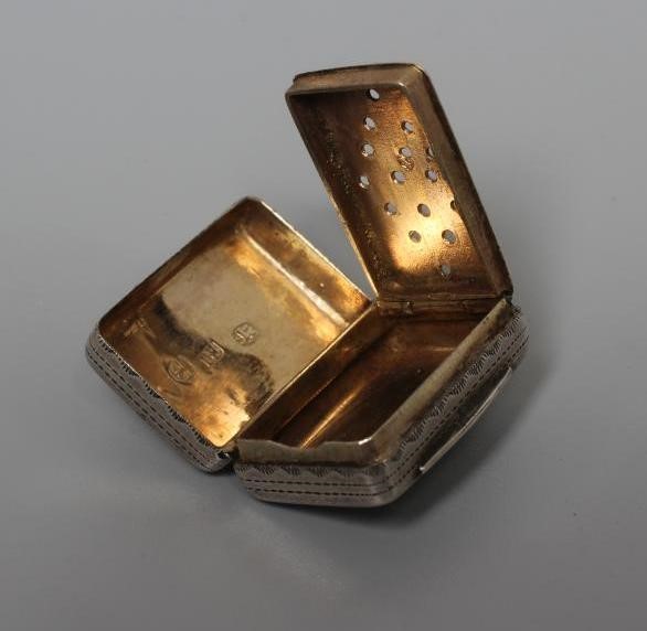 A LATE GEORGE III SILVER VINAIGRETTE by Thomas Shaw Image