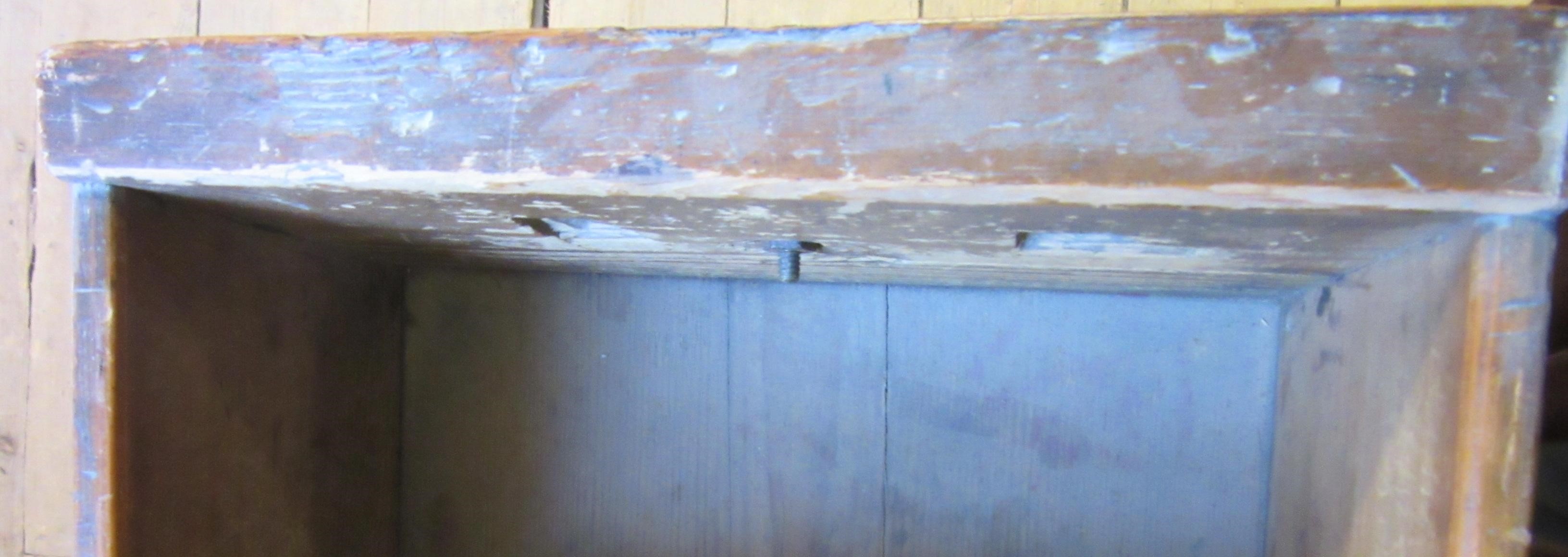 A WALNUT AND BANDED STRAIGHT FRONT CHEST Image