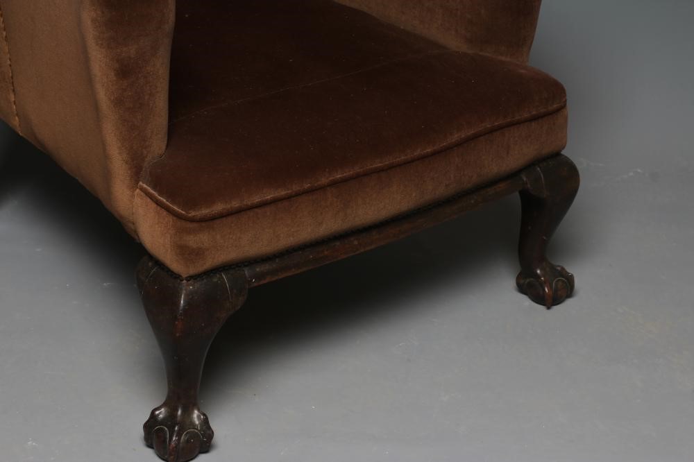 A GEORGIAN MAHOGANY WING ARMCHAIR Image