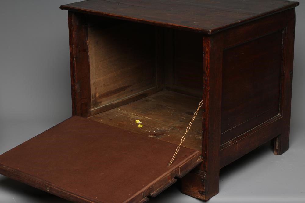 AN OAK CLOSE STOOL Image