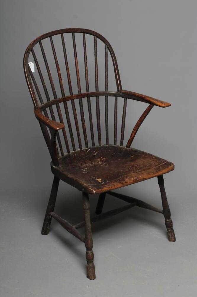 AN ASH & ELM WINDSOR ARMCHAIR Image