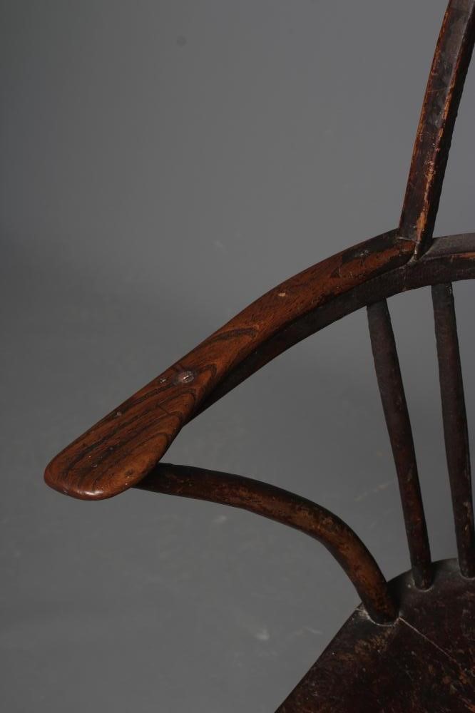AN ASH & ELM WINDSOR ARMCHAIR Image