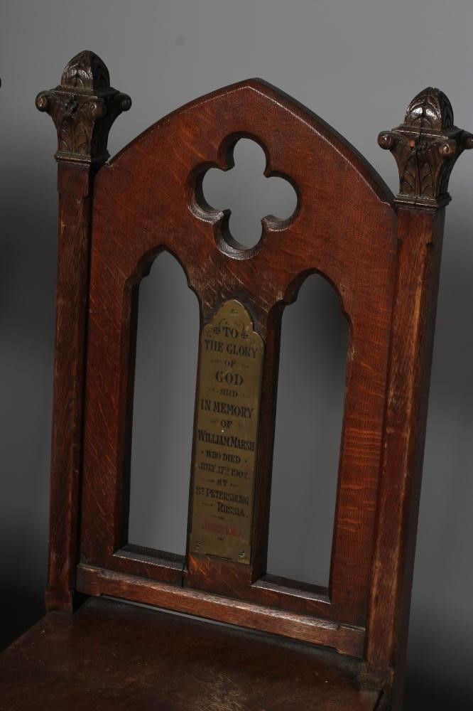 A PAIR OF ECCLESIASTICAL GOTHIC OAK SIDE CHAIRS Image