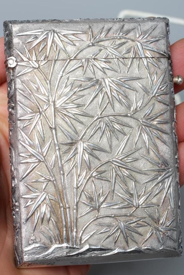A CHINESE EXPORT SILVER VISITING CARD CASE Image