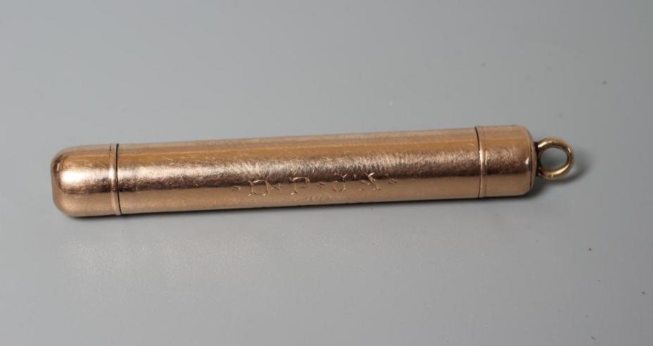 A LATE VICTORIAN TIFFANY & CO. GOLD PROPELLING PENCIL with fixed hanging loop, engraved 'DP JA to Image