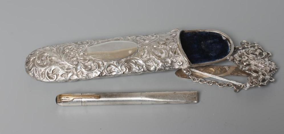 A VERNON'S SILVER PROPELLING KNIFE Image