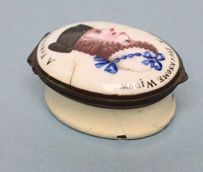 AN ENAMEL ON COPPER PATCH BOX Image