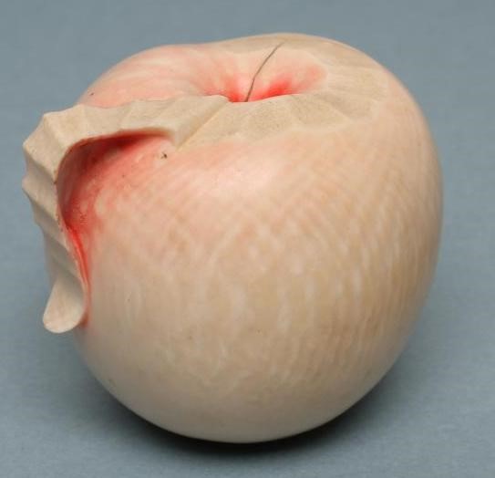 A JAPANESE IVORY APPLE Image