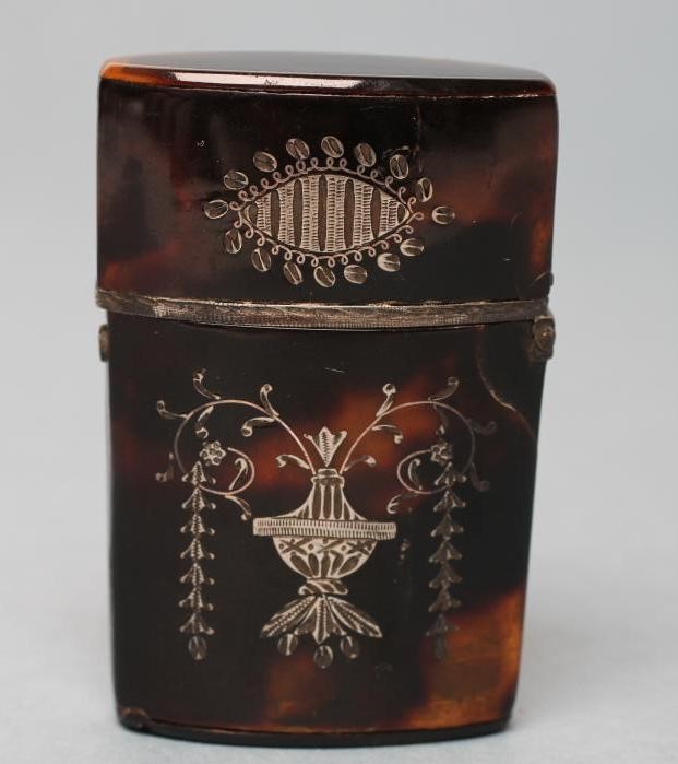 A TORTOISESHELL SCENT BOTTLE CASE Image