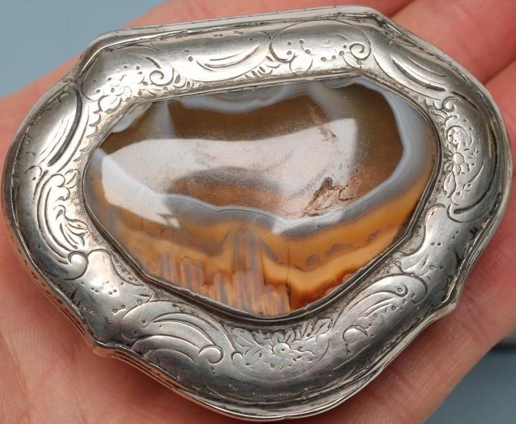 TWO CONTINENTAL WHITE METAL SNUFF BOXES Image