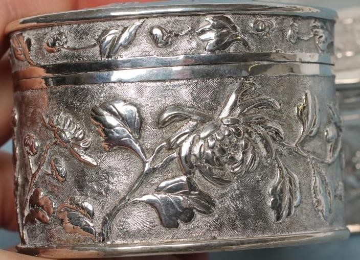 A PAIR OF CHINESE WHITE METAL BOXES Image