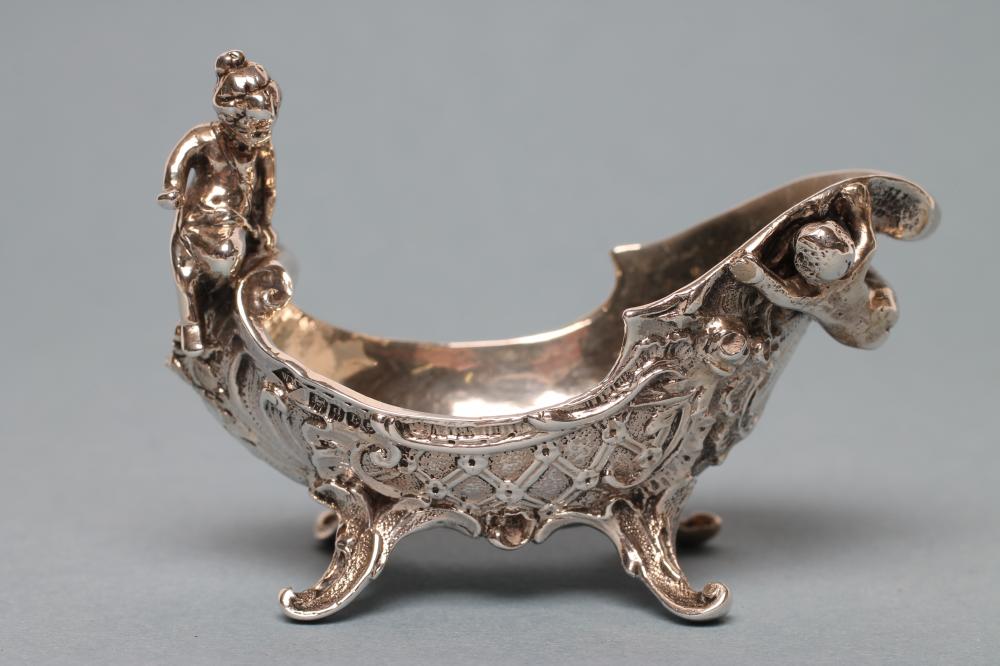 A LATE VICTORIAN SILVER BUTTER BOAT Image