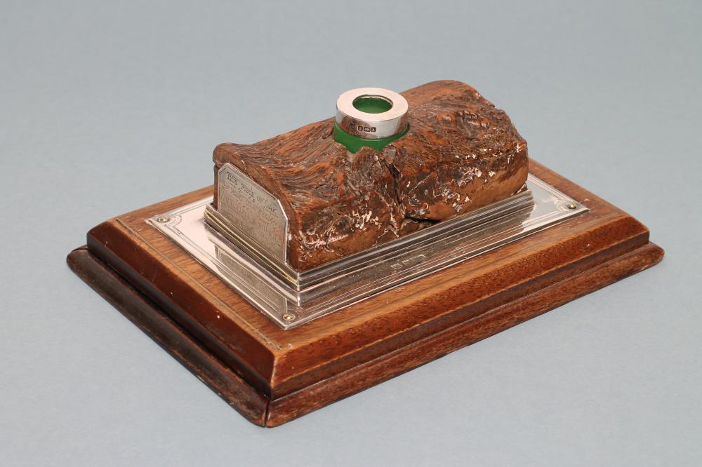 OF SHAKESPEARE INTEREST - An Edwardian silver mounted inkwell Image