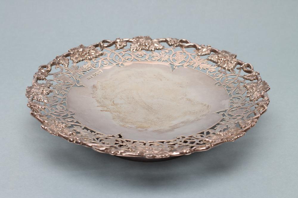 *A SILVER LOW PEDESTAL TAZZA Image