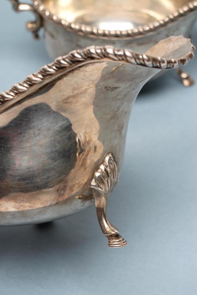 A PAIR OF SILVER SAUCE BOATS Image