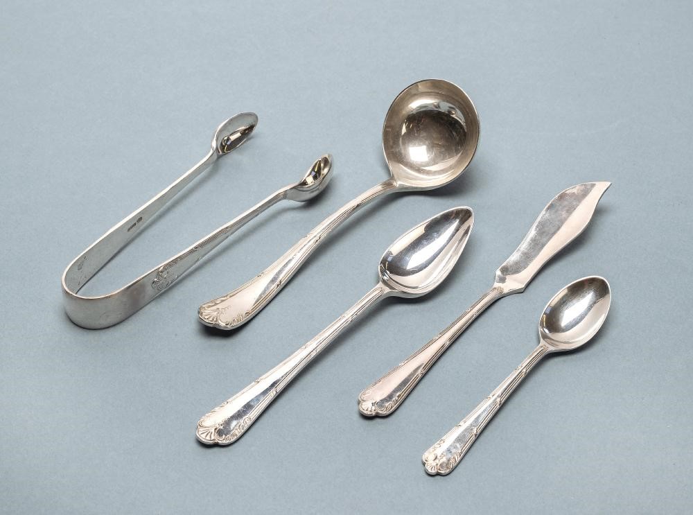 AN EXTENSIVE SILVER TABLE SERVICE for twelve place settings Image