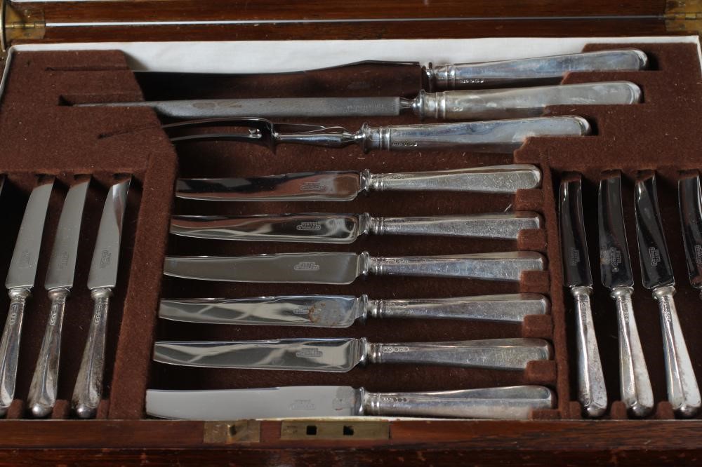 A SILVER COMPOSITE TABLE SERVICE for eight place settings Image