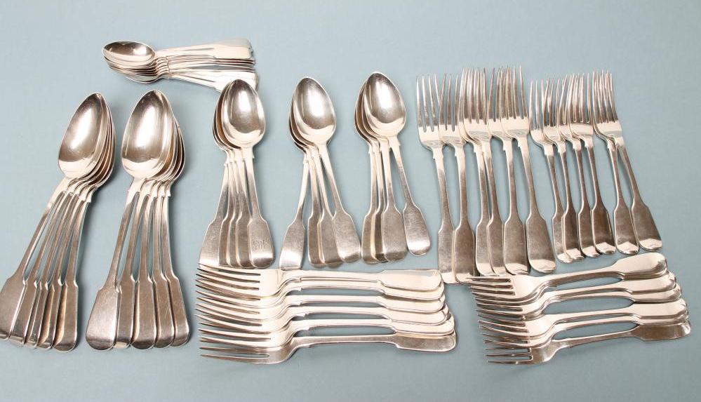 *A LATE WILLIAM IV / VICTORIAN SILVER MATCHED AND COMPOSITE PART TABLE SERVICE Image