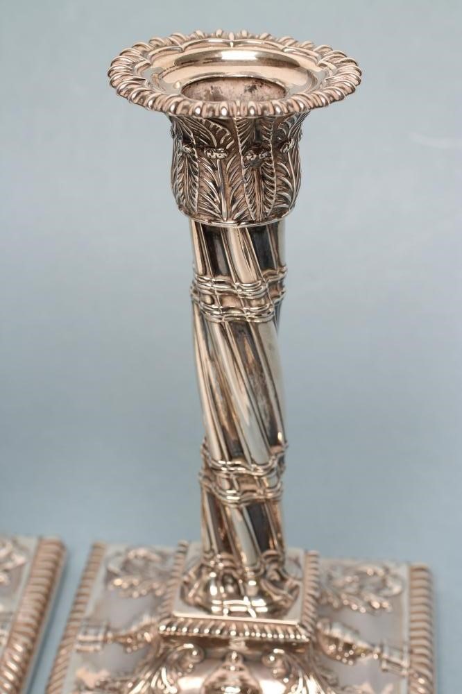 A PAIR OF LATE VICTORIAN SILVER CANDLESTICKS Image