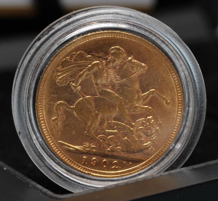 AN EDWARD VII GOLD SOVEREIGN Image