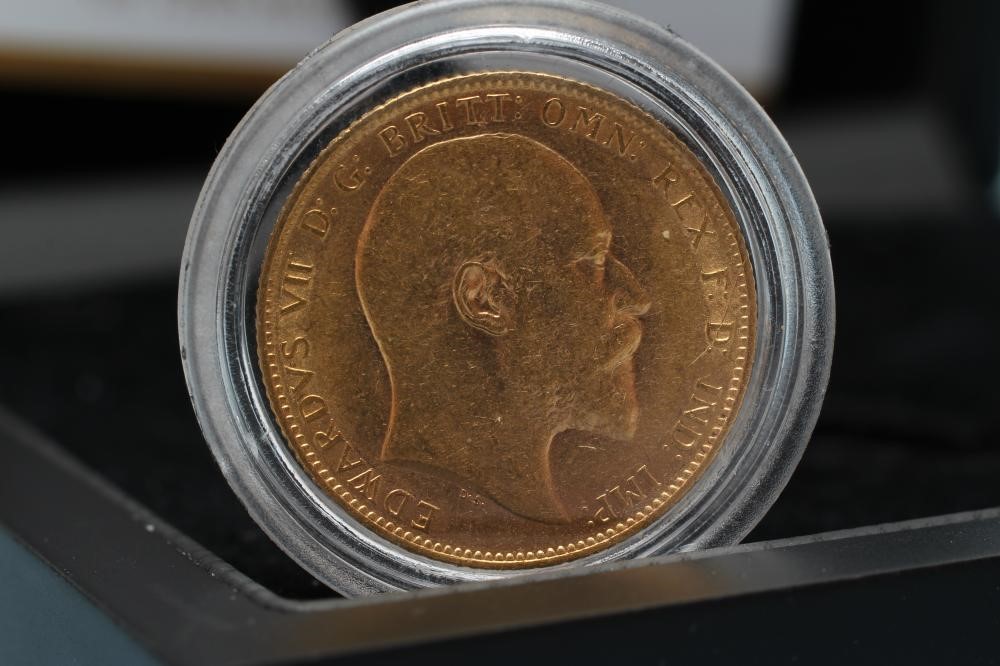 AN EDWARD VII GOLD SOVEREIGN Image