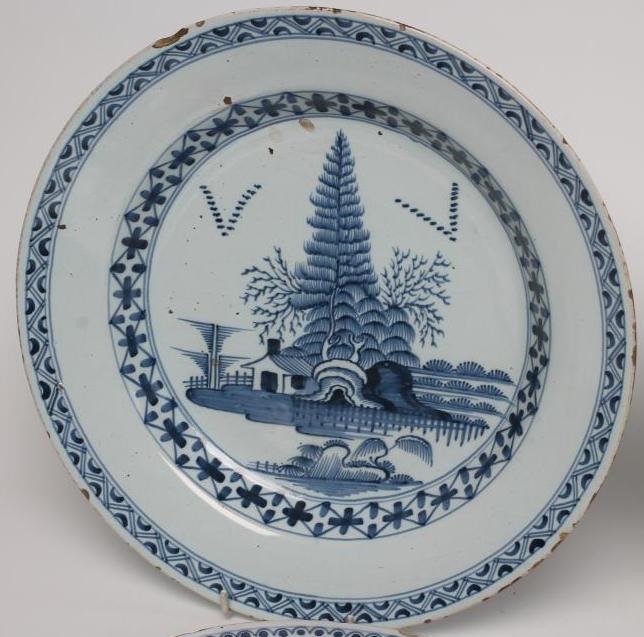 A COLLECTION OF LONDON AND OTHER ENGLISH BLUE AND WHITE DELFT Image