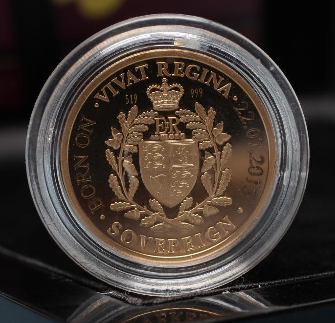 AN ELIZABETH II "VIVAT REGINA" GOLD SOVEREIGN Image