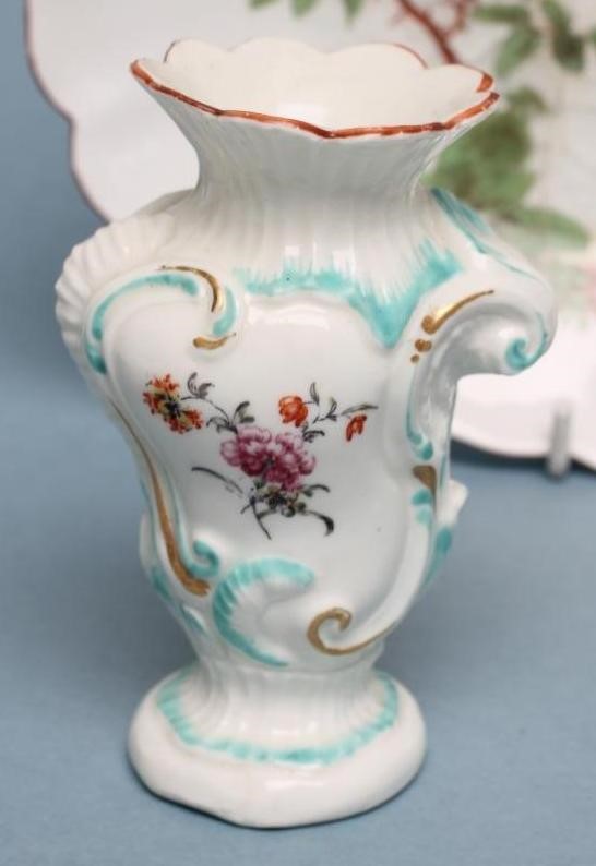 A DERBY PORCELAIN SMALL ROCOCO VASE Image