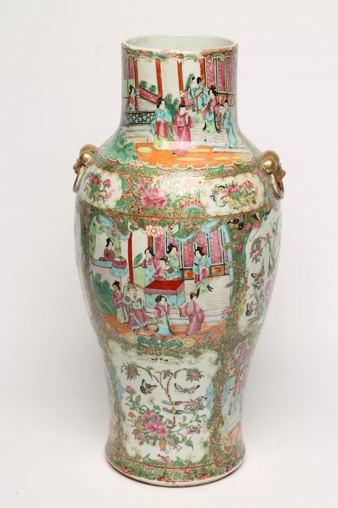A CANTONESE PORCELAIN VASE of inverted baluster form Image