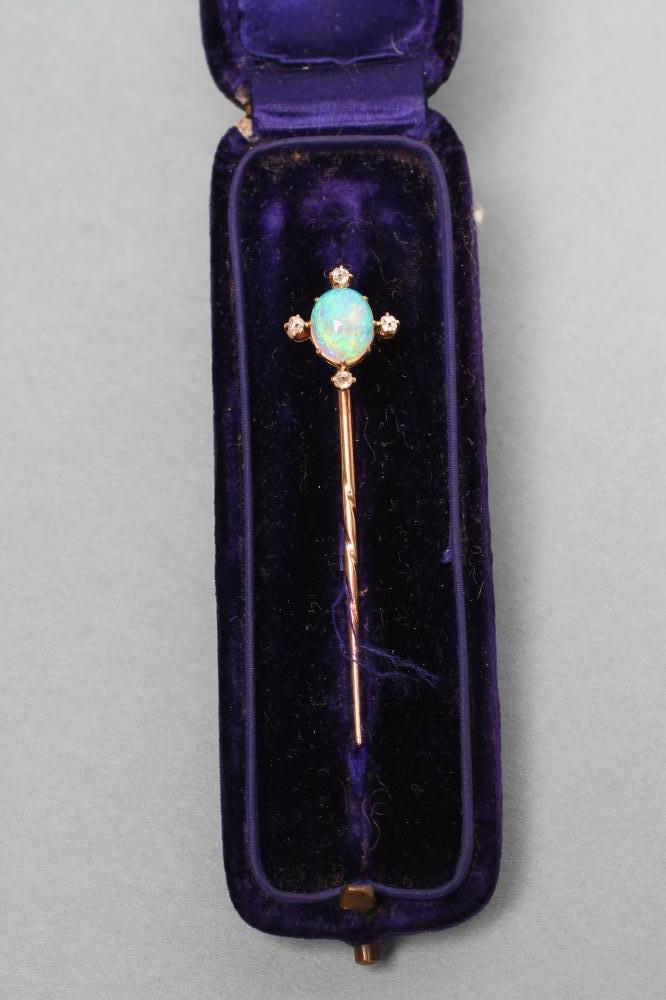 A VICTORIAN STICK PIN Image