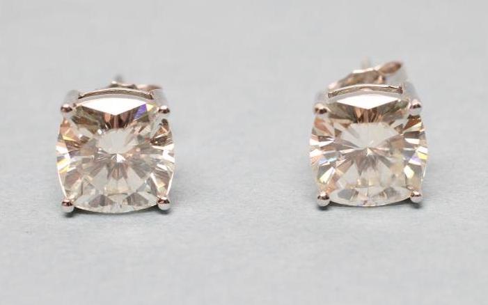 A PAIR OF MOISSANITE EAR STUDS Image