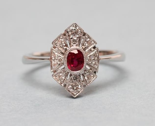 AN ART DECO STYLE RING Image
