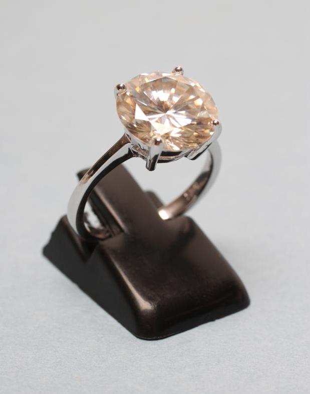 A SOLITAIRE MOISSANITE RING Image