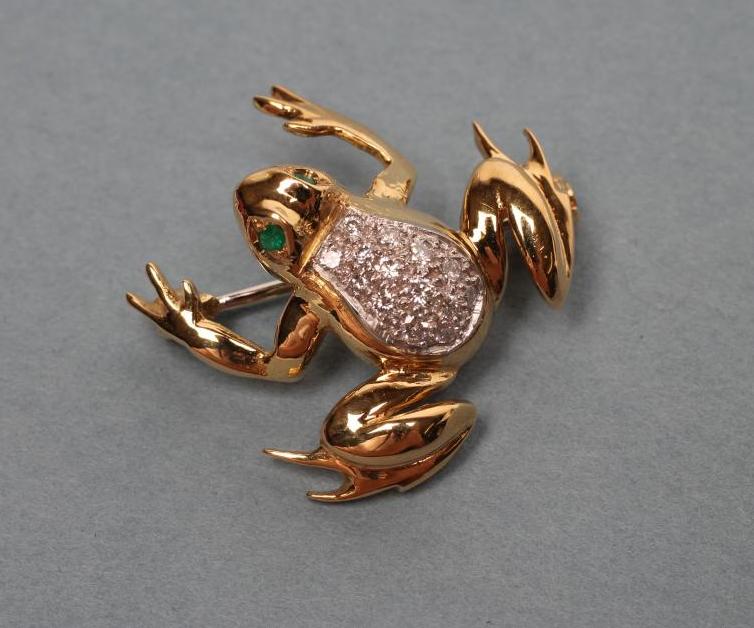 AN 18CT GOLD FROG BROOCH Image