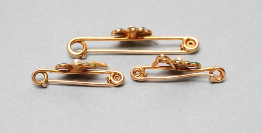 A SET OF THREE LATE VICTORIAN TIE PINS Image