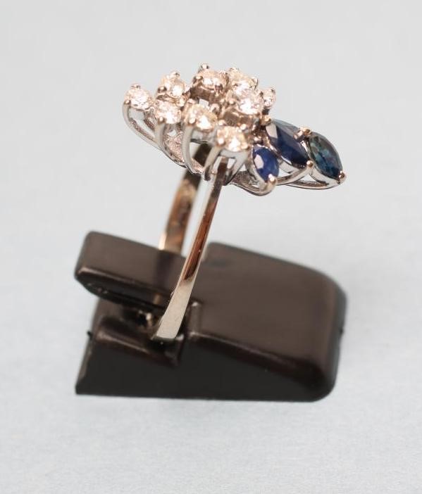 A SAPPHIRE AND DIAMOND COCKTAIL RING Image