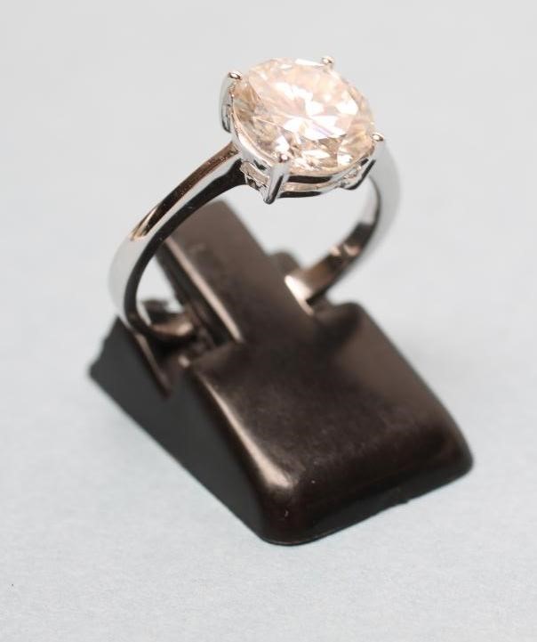 A SOLITAIRE MOISSANITE RING Image