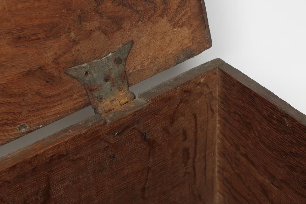 AN OAK BOARDED BOX Image