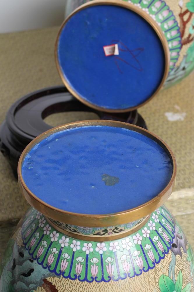 A PAIR OF CHINESE CLOISONNE ENAMEL VASES Image