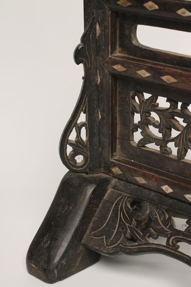 A CHINESE HARDWOOD TABLE SCREEN STAND Image