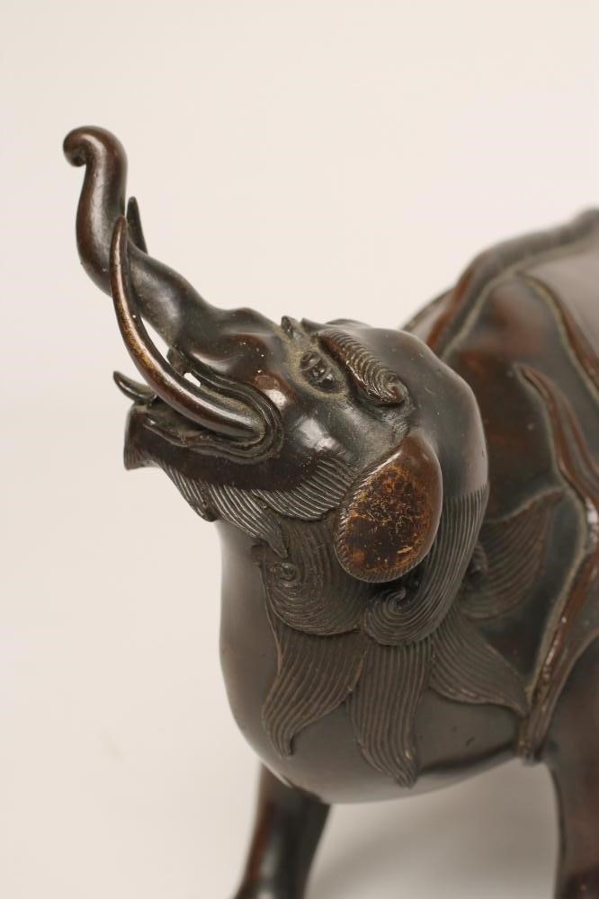 A JAPANESE BRONZE MYTHICAL BEAST Image
