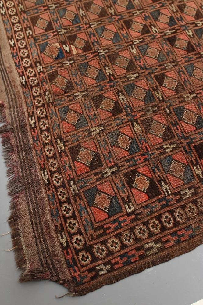 AN AFGHAN RUG Image