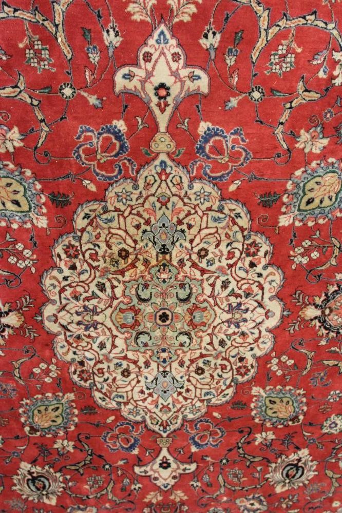 A KASHAN CARPET Image