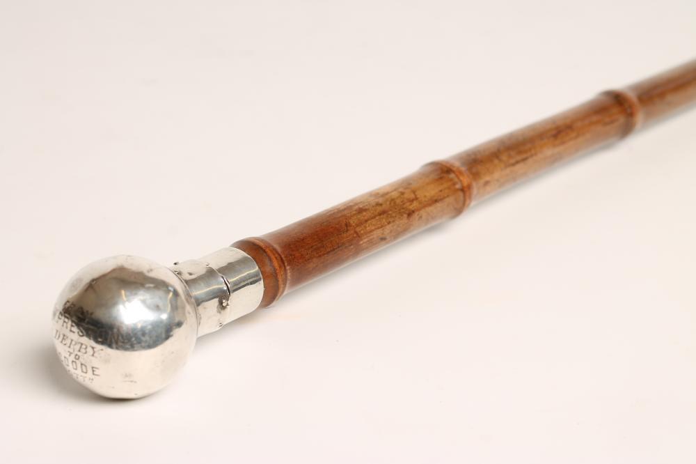 A LATE VICTORIAN PRESENTATION HORSE MEASURING WALKING CANE Image