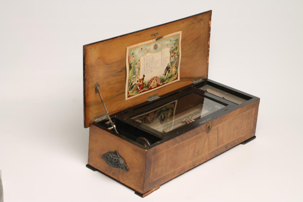A B.H. ABRAHAMS MUSICAL BOX Image