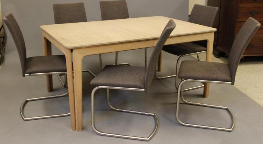 A SKOVBY DANISH DESIGN DINING SUITE Image