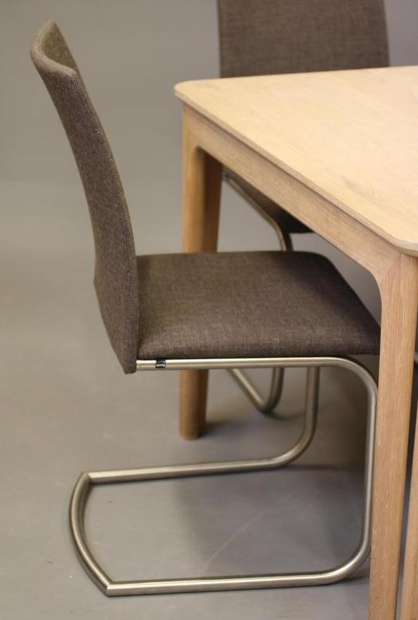 A SKOVBY DANISH DESIGN DINING SUITE Image