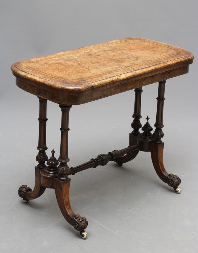 A VICTORIAN BURR WALNUT FOLDING CARD TABLE Image
